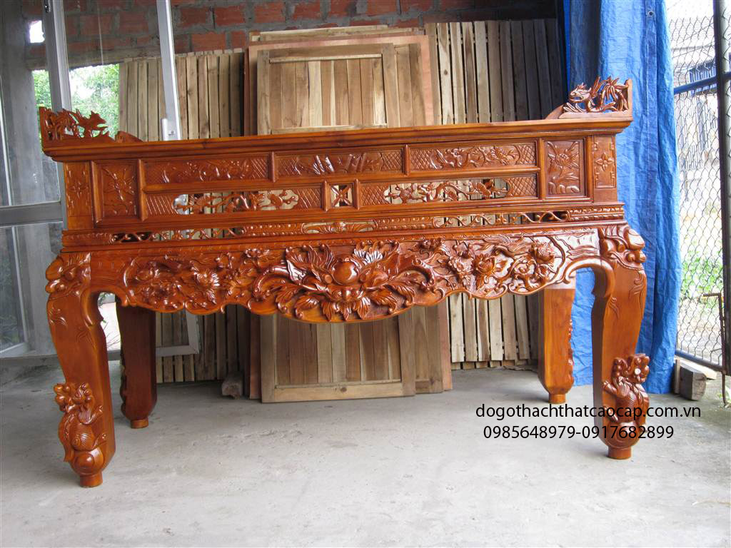 Sập thờ gỗ gụ đẹp ST04